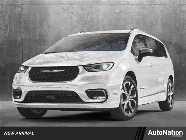 2025 Chrysler Pacifica