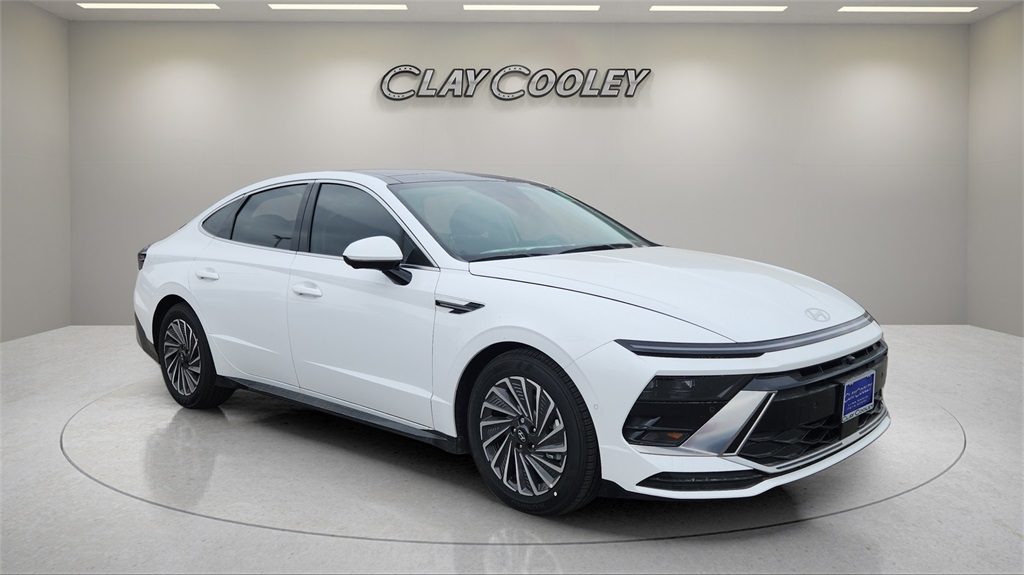 2025 Hyundai Sonata Hybrid