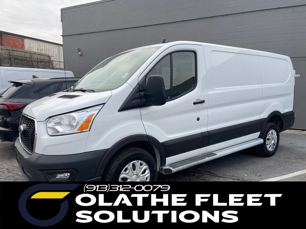 2022 Ford Transit Cargo Van