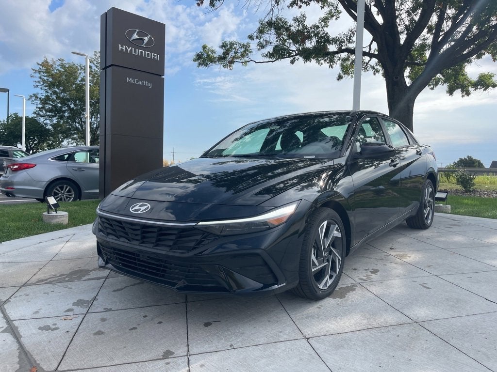 2025 Hyundai Elantra Hybrid