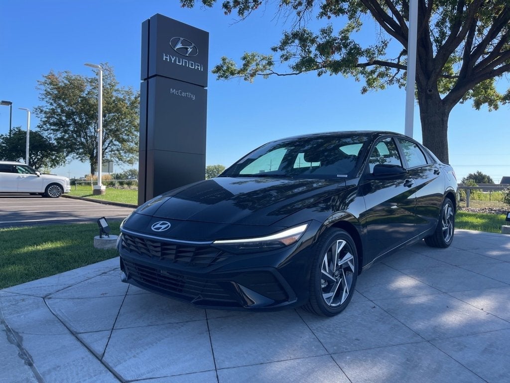 2025 Hyundai Elantra Hybrid