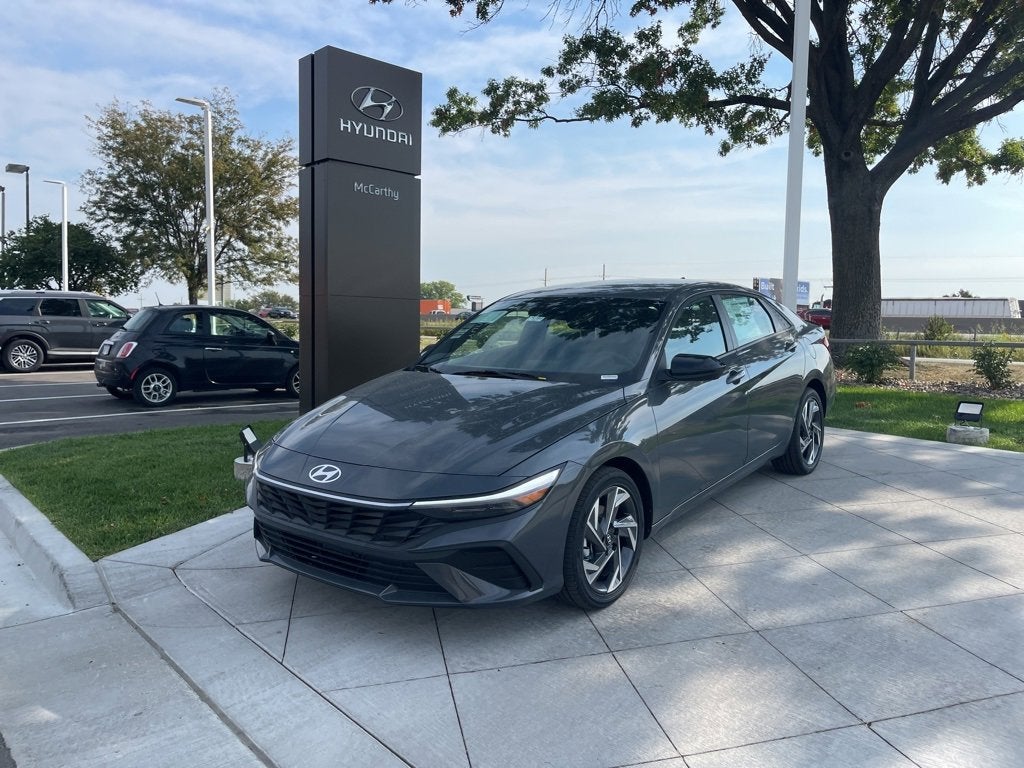 2025 Hyundai Elantra Hybrid