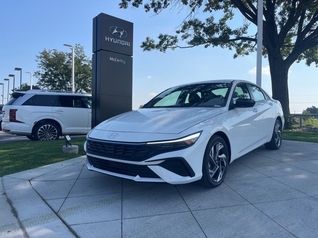 2025 Hyundai Elantra Hybrid