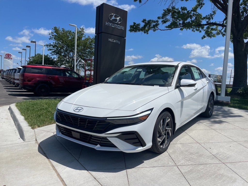 2025 Hyundai Elantra Hybrid