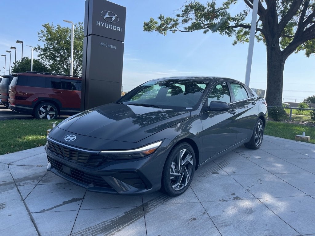 2025 Hyundai Elantra Hybrid