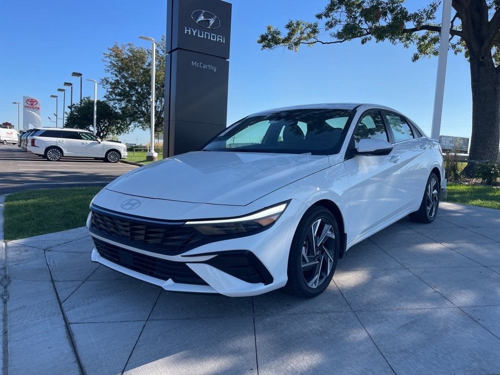 2025 Hyundai Elantra Hybrid