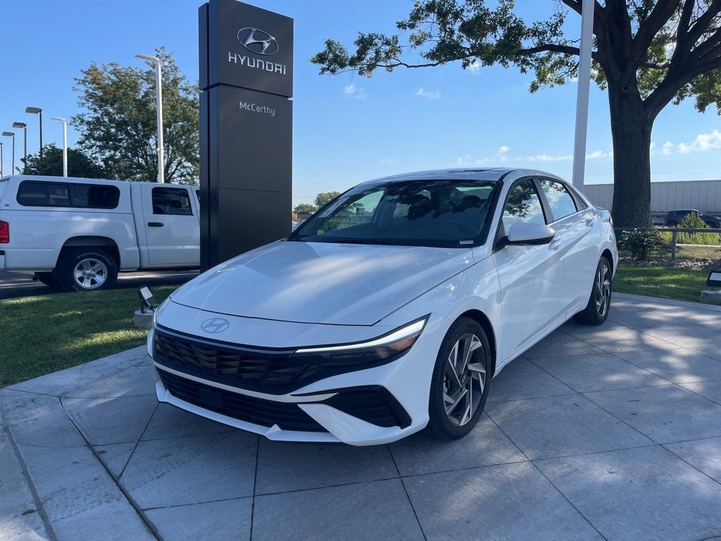2025 Hyundai Elantra