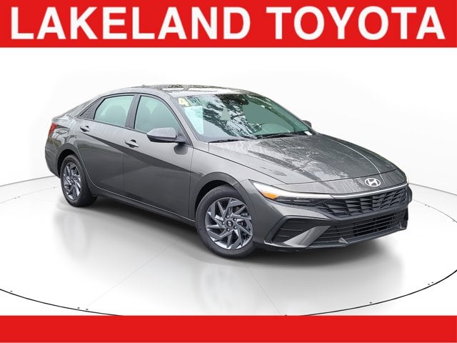 2024 Hyundai Elantra