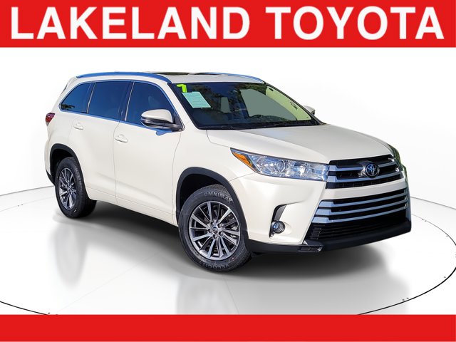 2017 Toyota Highlander