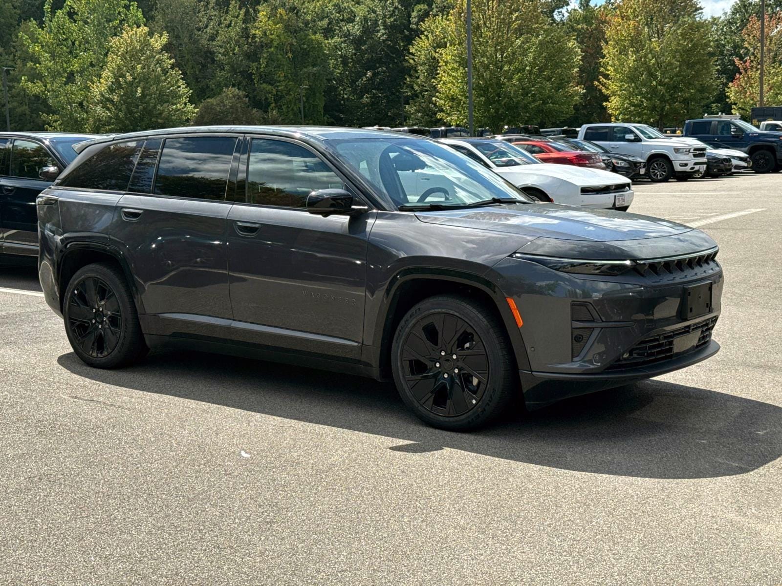 2025 Jeep Wagoneer S