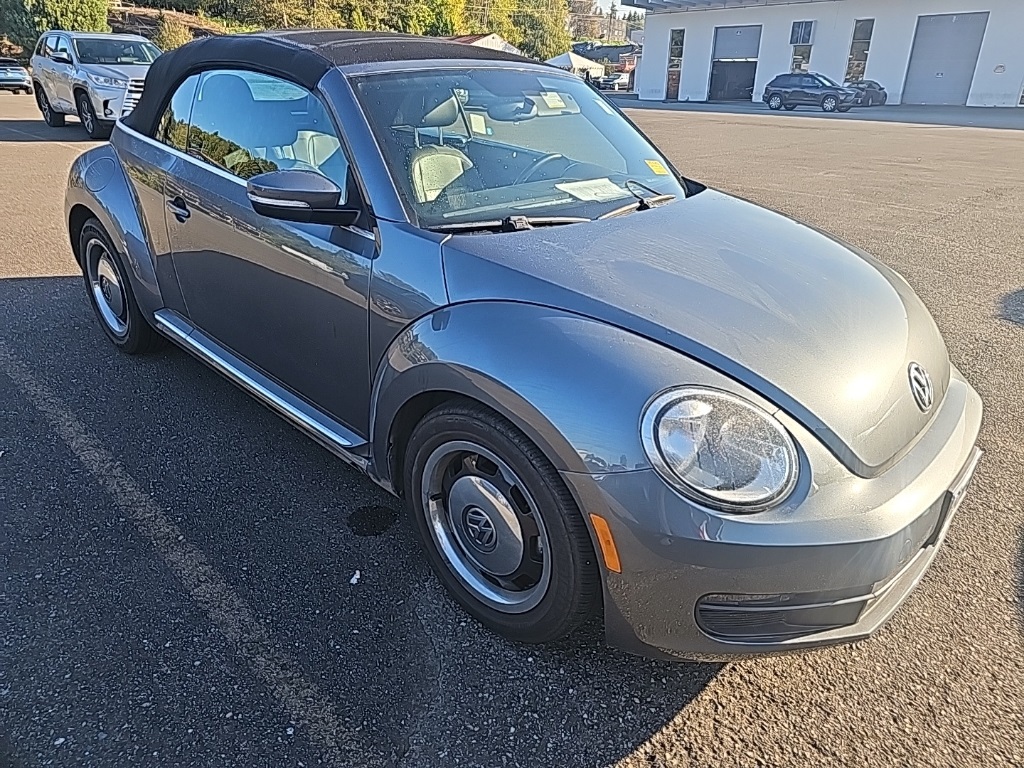 2013 Volkswagen Beetle Convertible