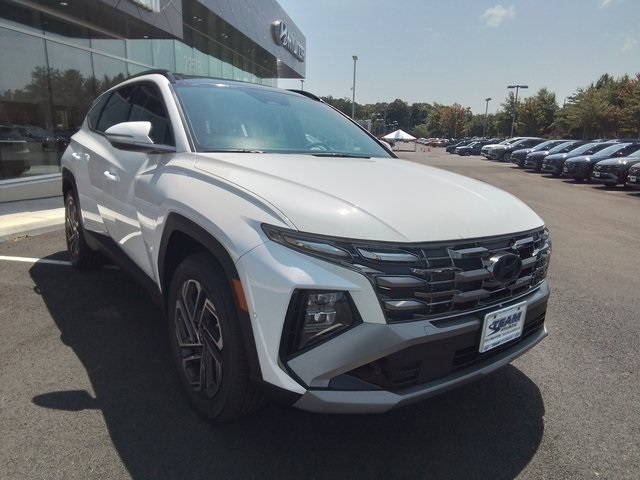 2025 Hyundai Tucson Hybrid