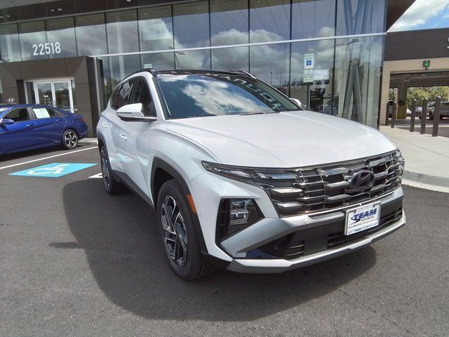 2025 Hyundai Tucson Hybrid
