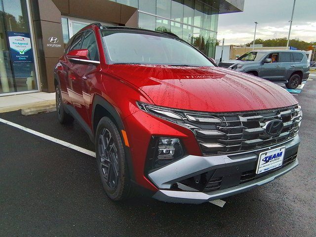2025 Hyundai Tucson Hybrid
