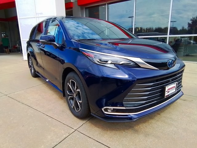 2025 Toyota Sienna