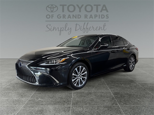 2021 Lexus ES