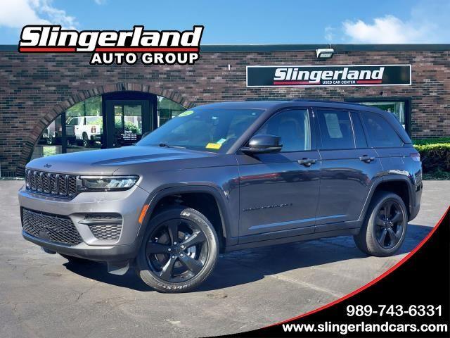 2022 Jeep Grand Cherokee Altitude
