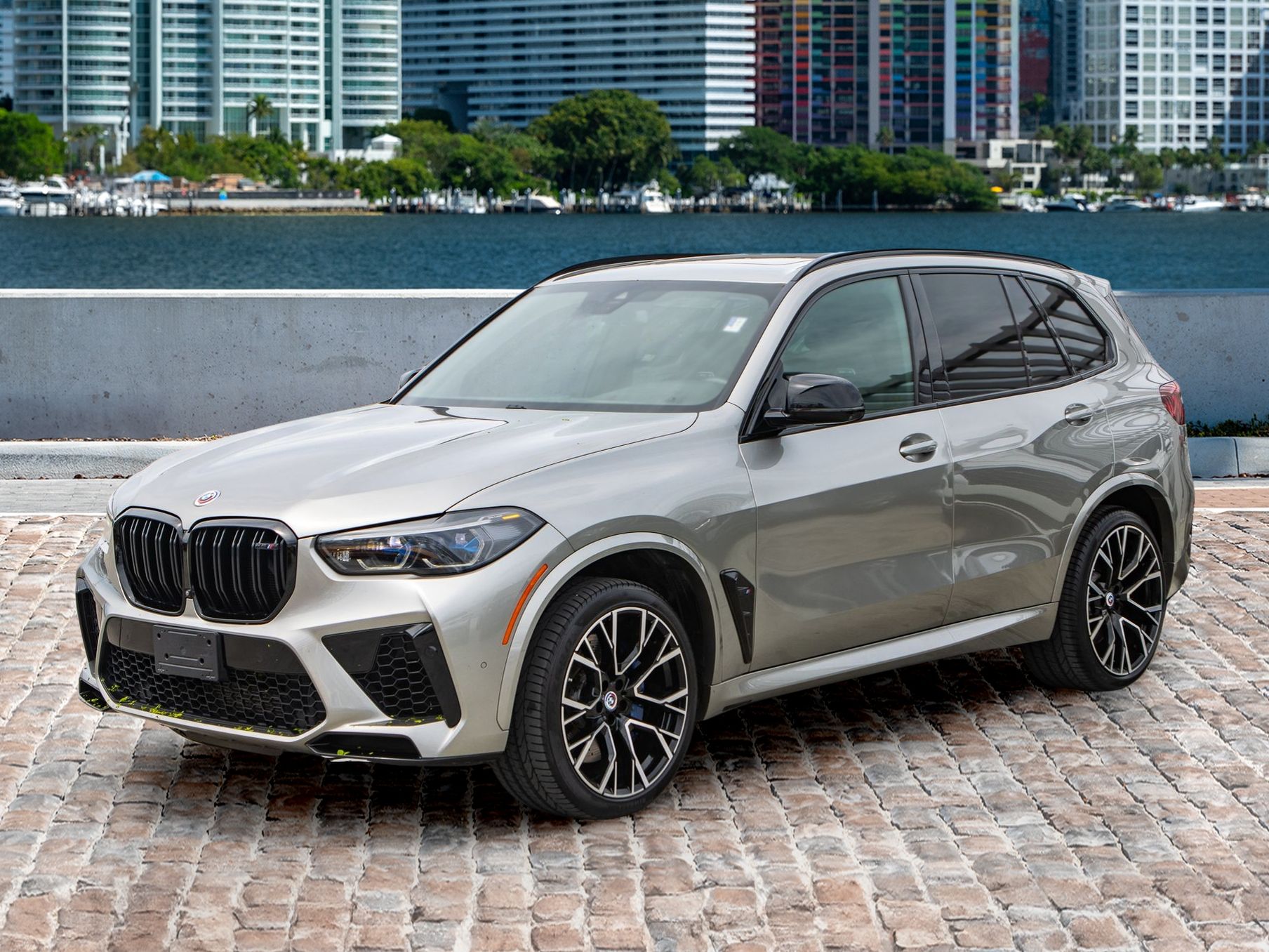 2022 BMW X5 M