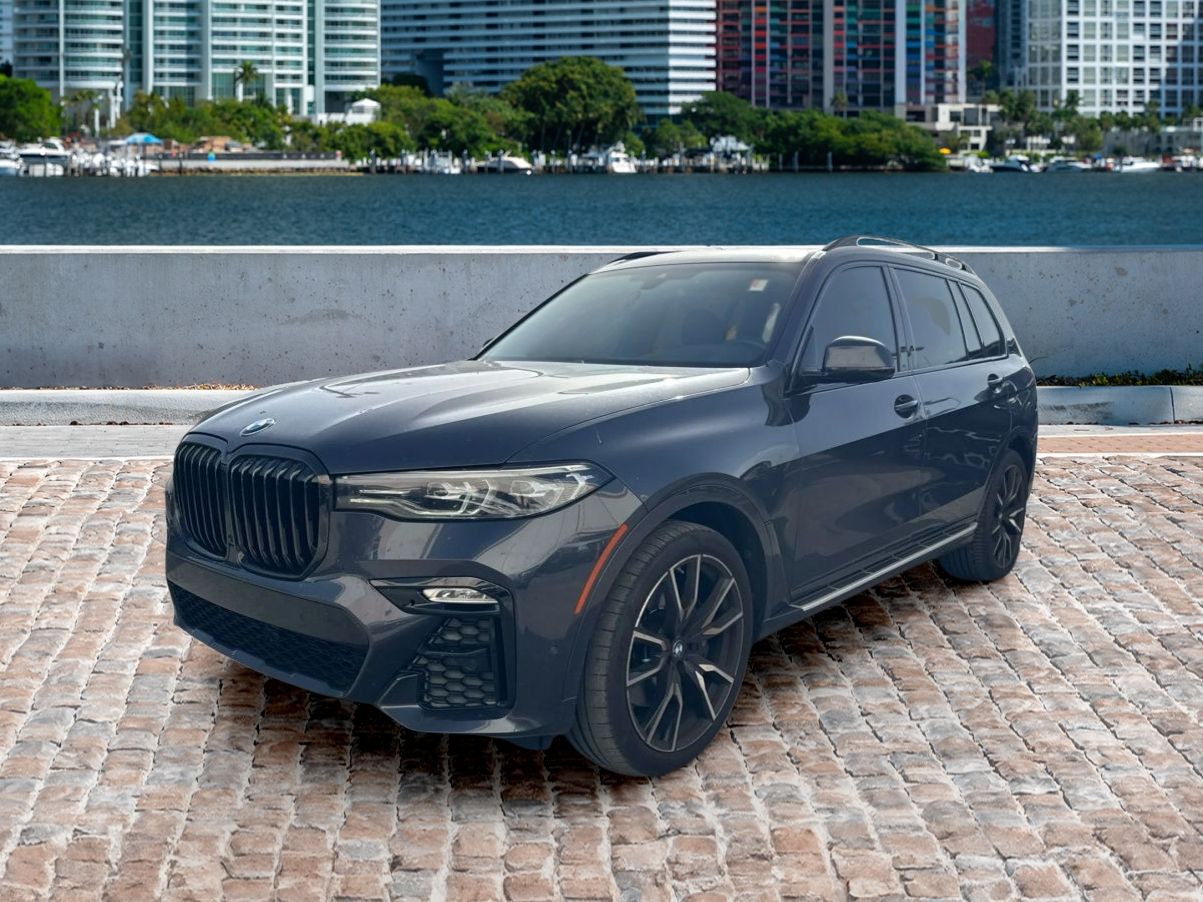 2021 BMW X7