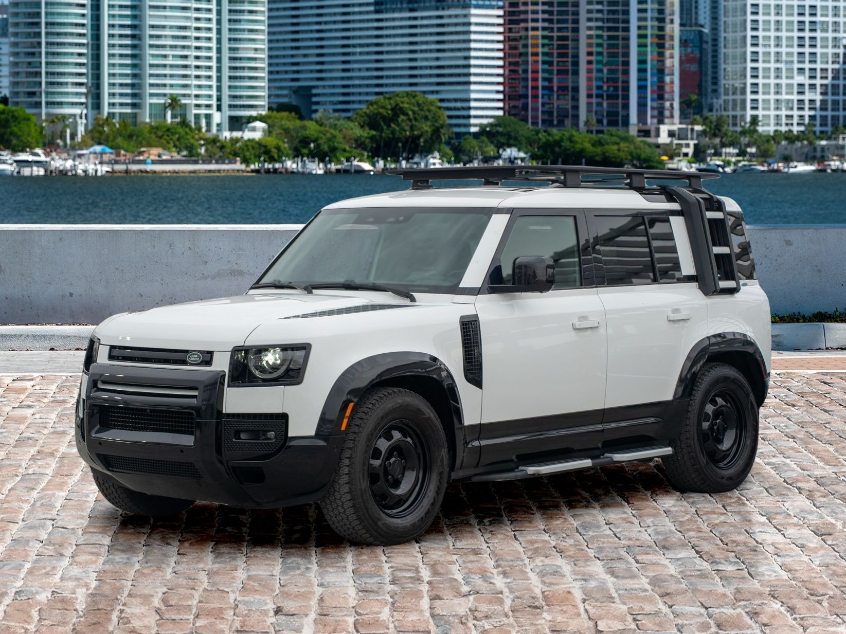 2023 Land Rover Defender