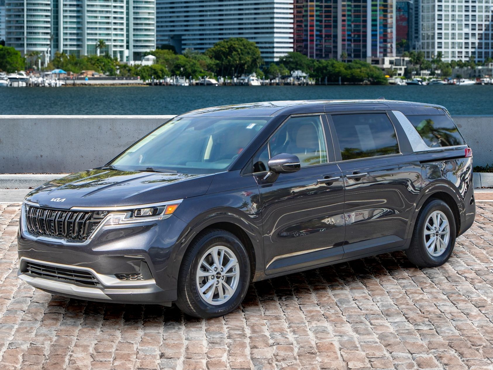 2022 Kia Carnival
