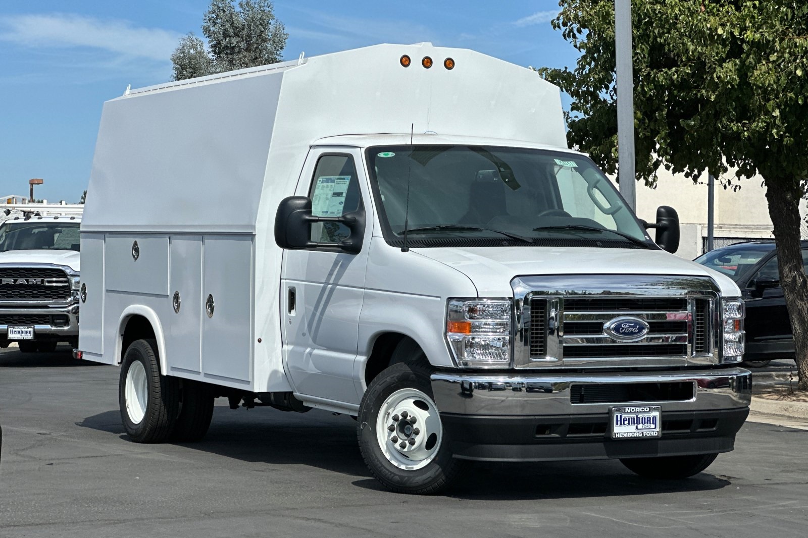 2025 Ford E-series Cutaway