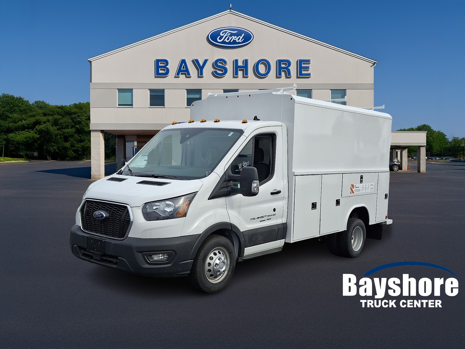 2025 Ford Transit Cutaway