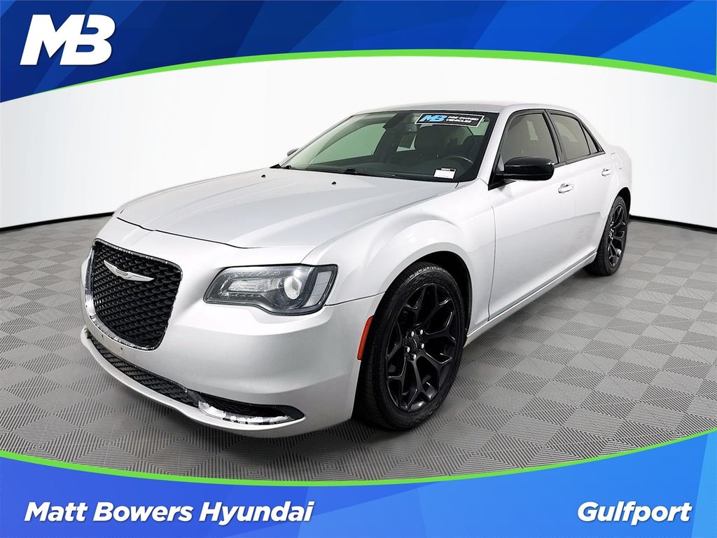 2019 Chrysler 300