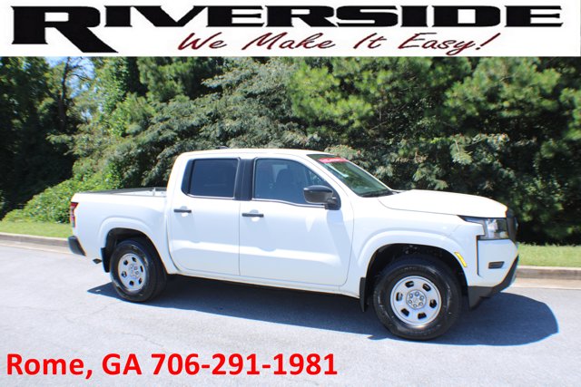 2023 Nissan Frontier S