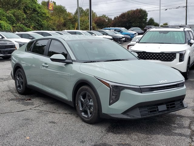 2025 Kia K4 LXS