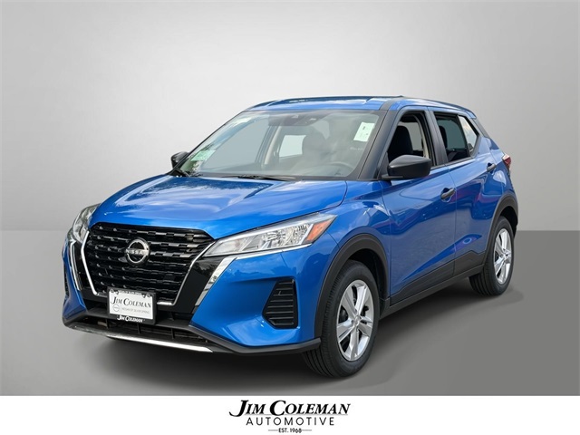 2025 Nissan Kicks Play