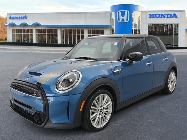 2022 MINI Hardtop 4 Door