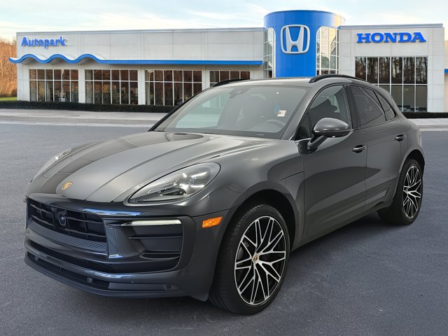 2023 Porsche Macan