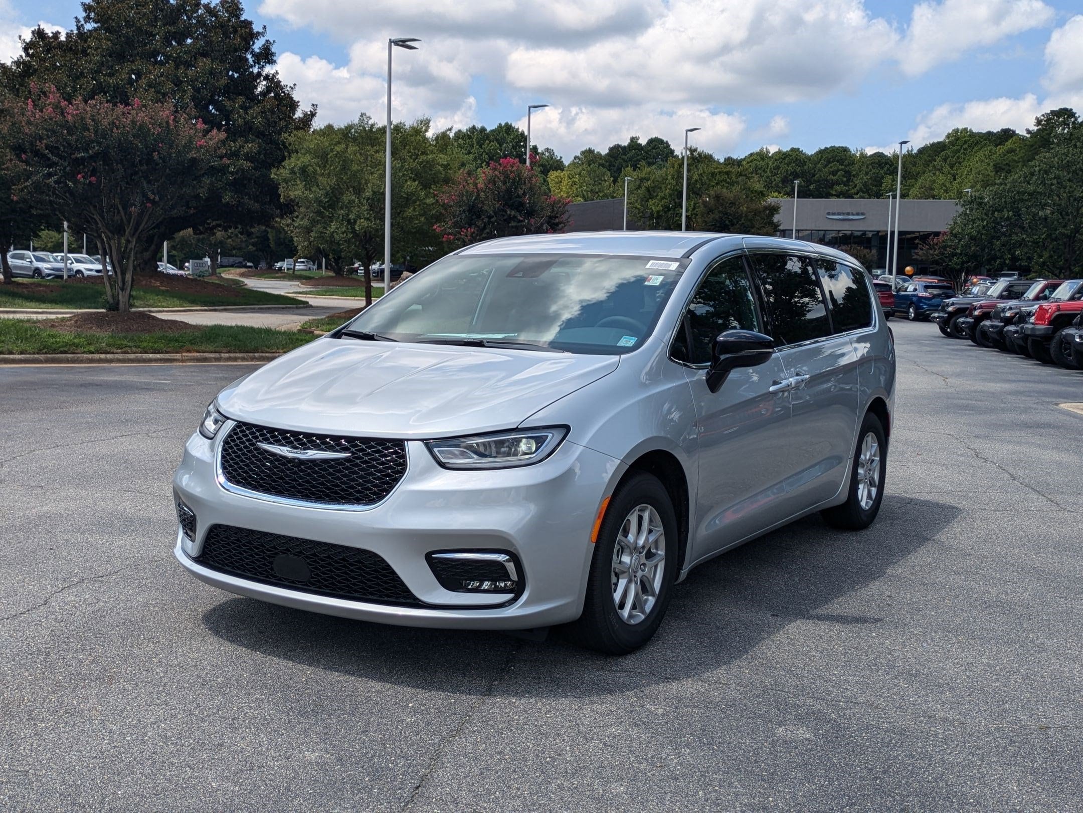2026 Chrysler Pacifica