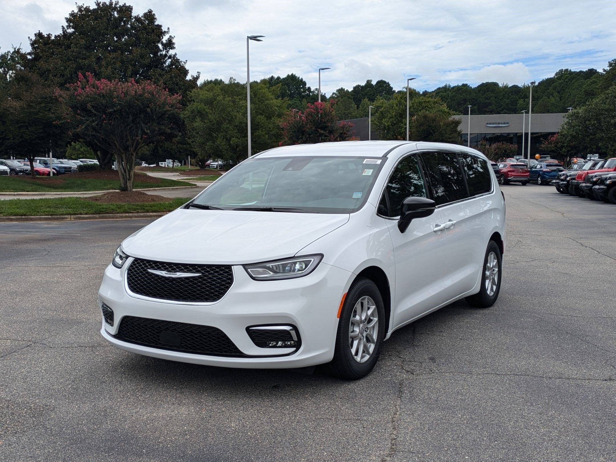 2026 Chrysler Pacifica