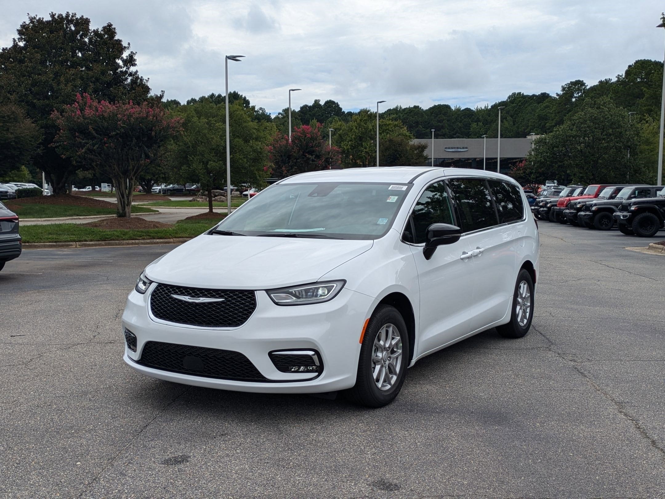 2026 Chrysler Pacifica