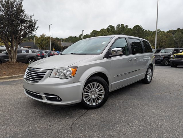 2012 Chrysler Town & Country