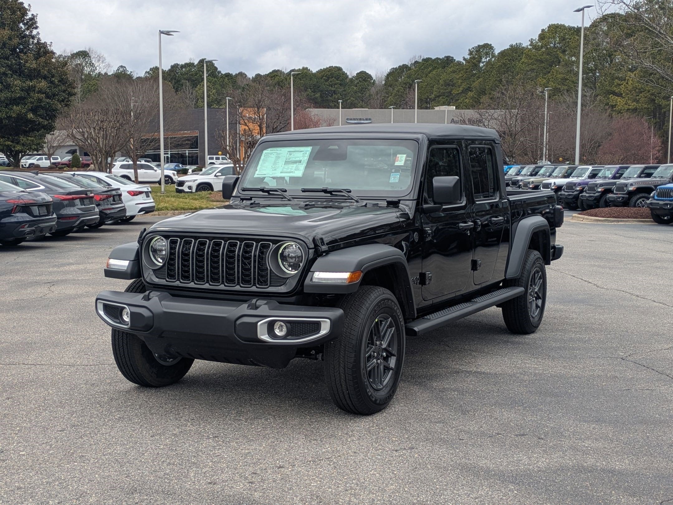 2026 Jeep Gladiator Sport S