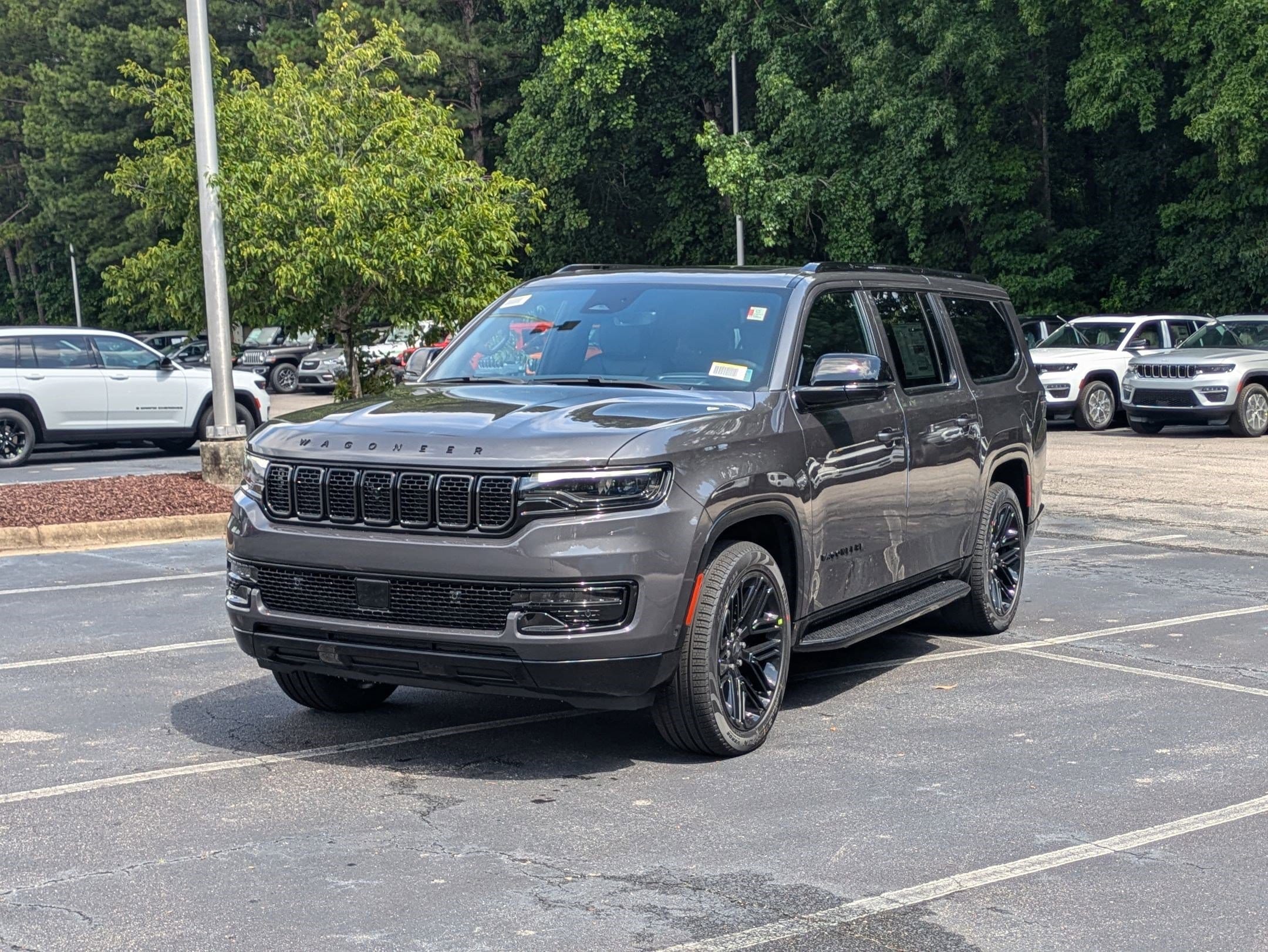 2025 Jeep Wagoneer L