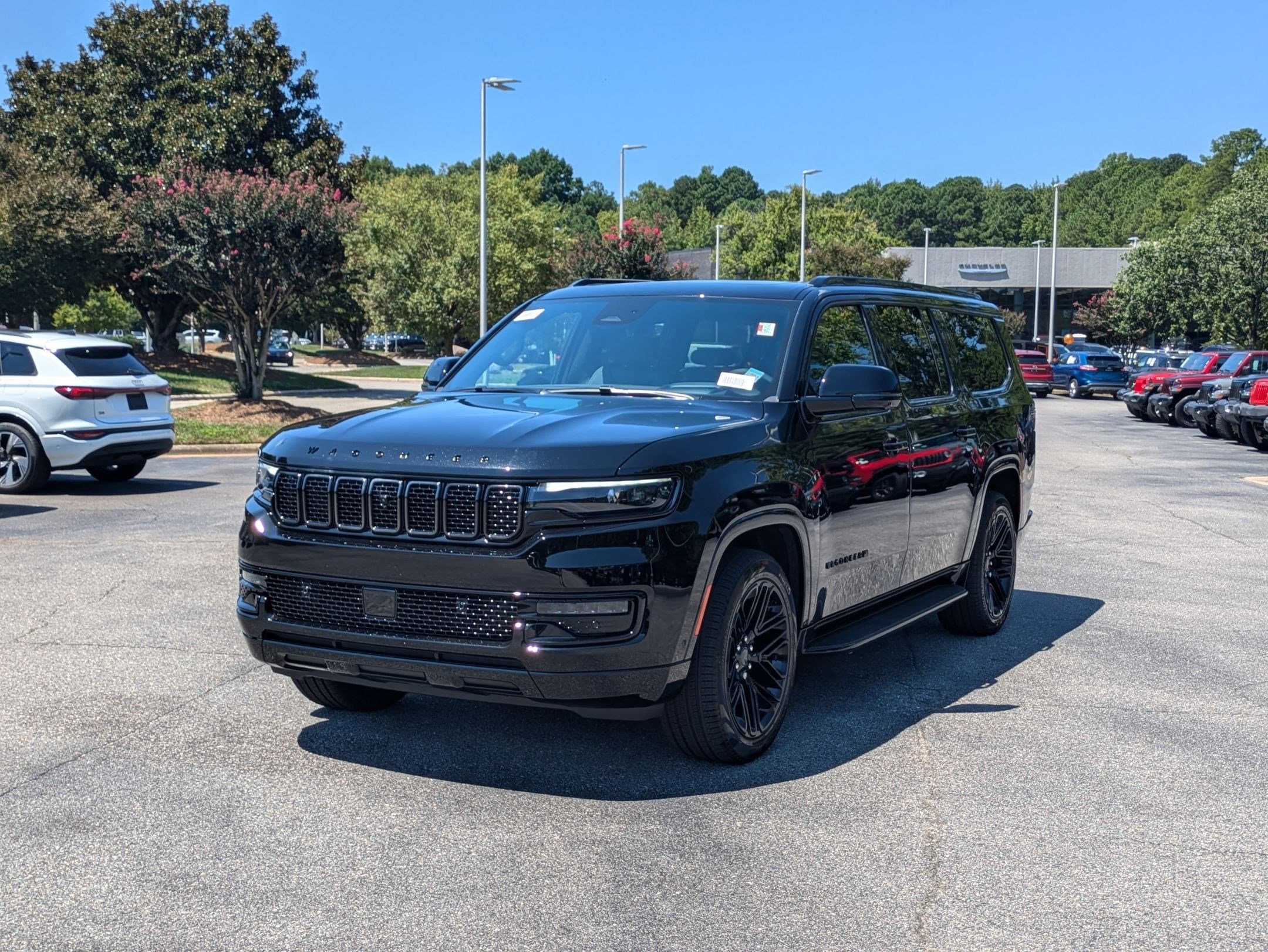 2025 Jeep Wagoneer L