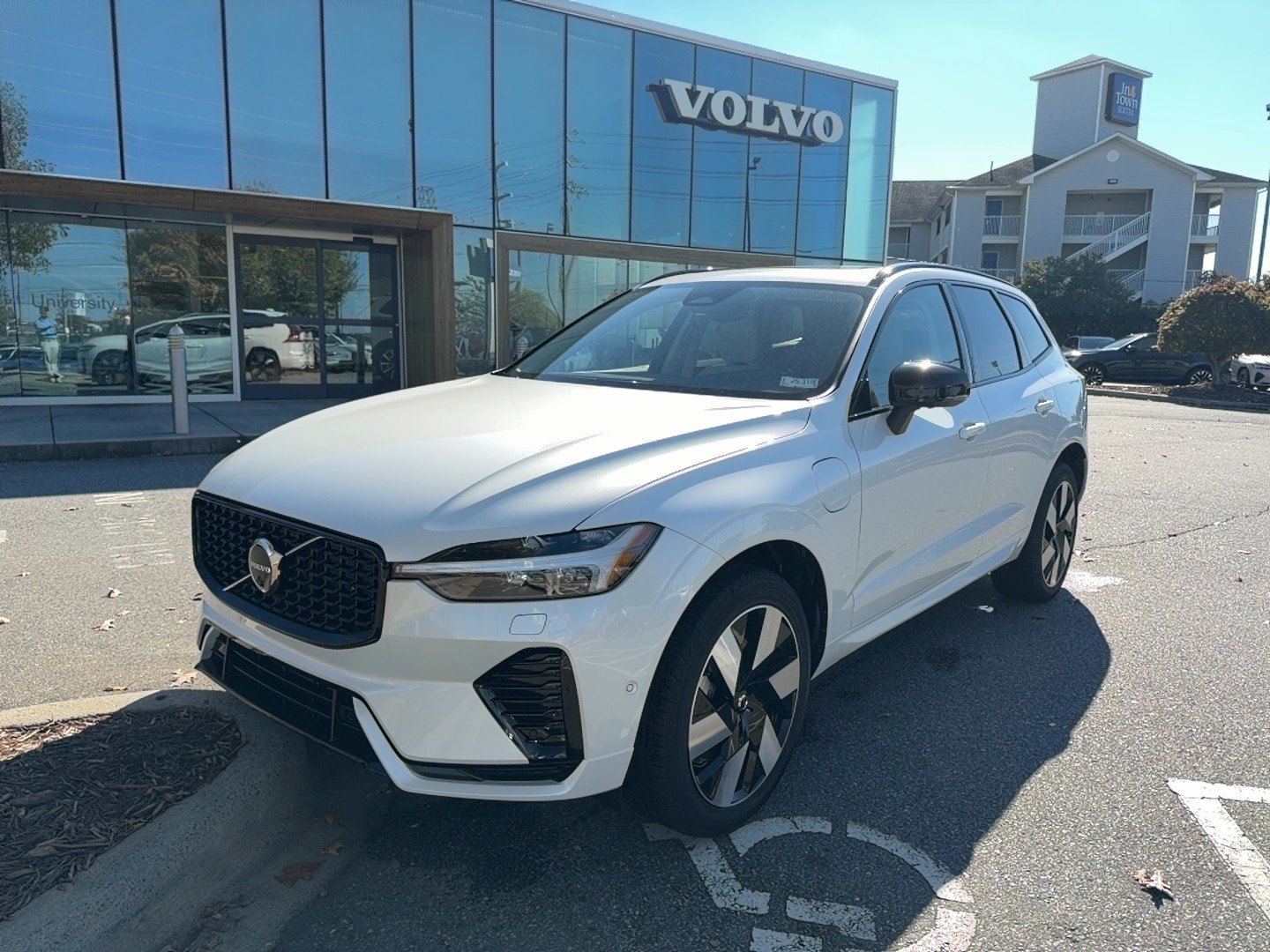 2025 Volvo Xc60 Plug-in Hybrid