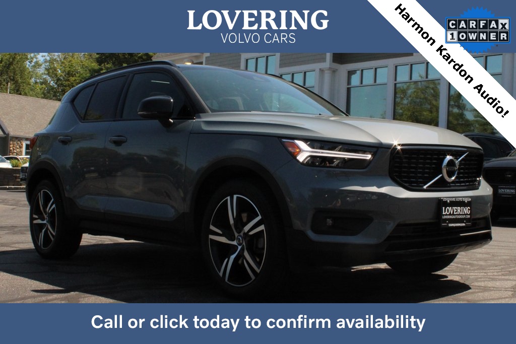 2022 Volvo XC40