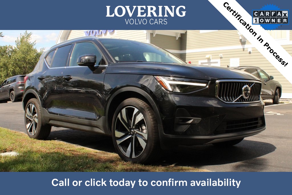2025 Volvo XC40