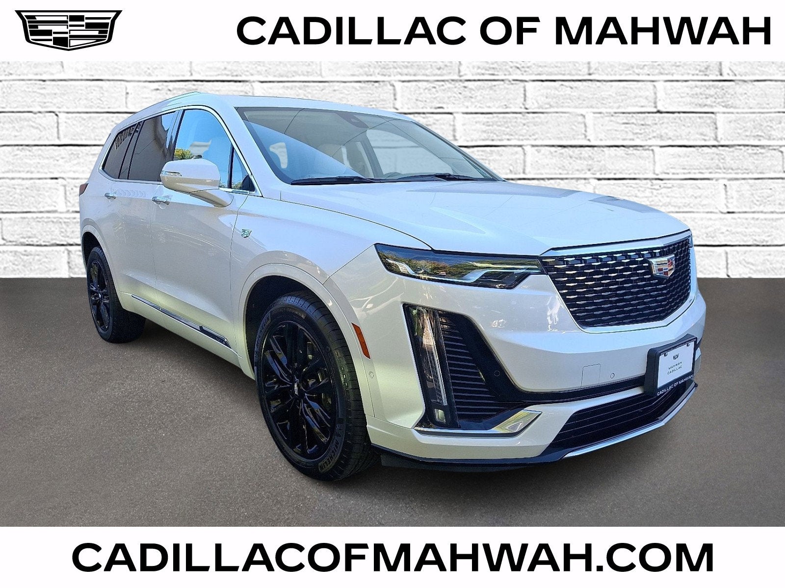 2022 Cadillac XT6