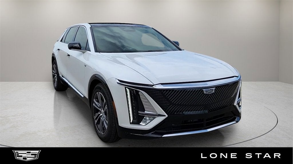 2025 Cadillac LYRIQ Luxury 1