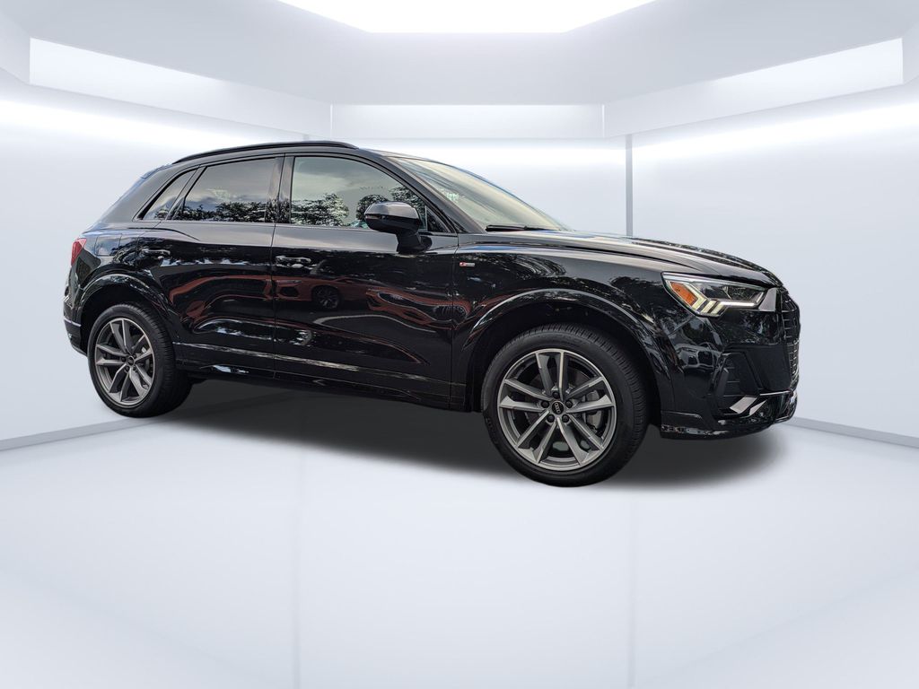 2025 Audi Q3