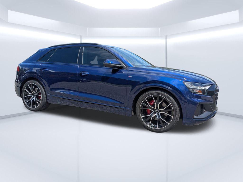 2021 Audi Q8