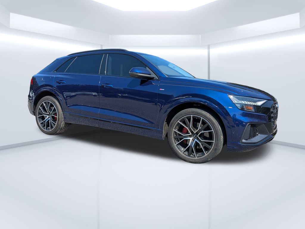 2021 Audi Q8