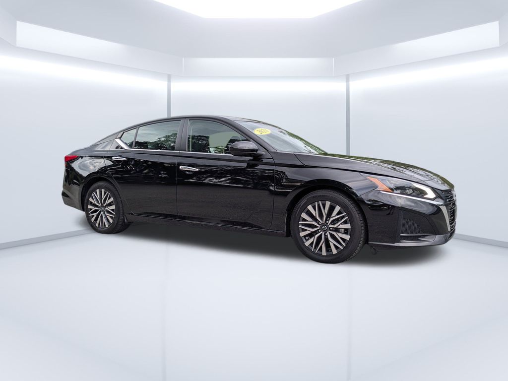 2023 Nissan Altima