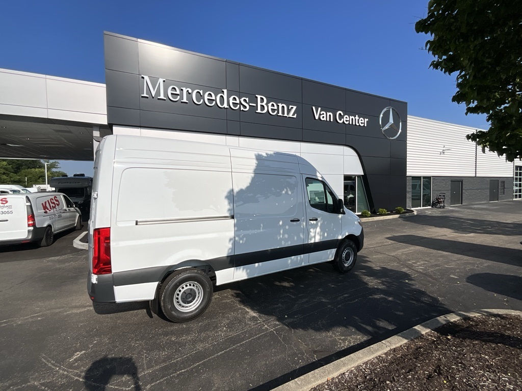 2025 Mercedes-Benz Sprinter Cargo Van